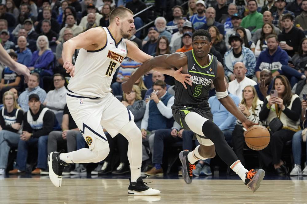 但他们在场 但他们在场