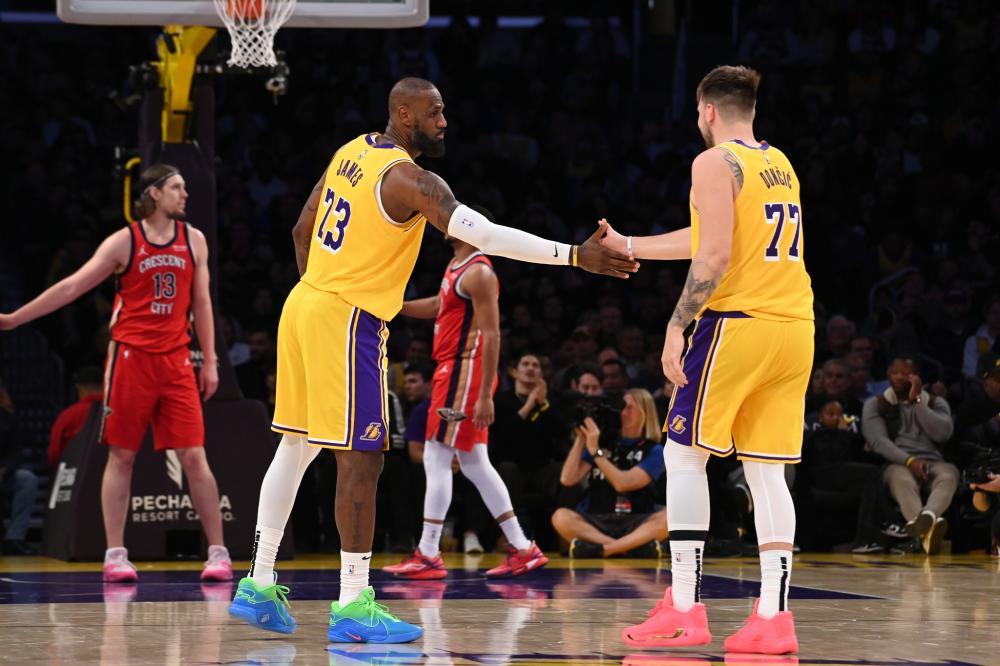 弱侧分球 弱侧分球